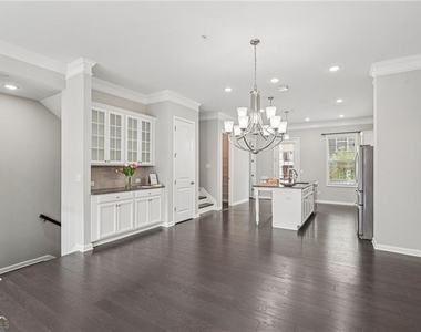 741 Topsail Lane - Photo Thumbnail 12
