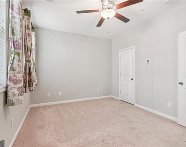 741 Topsail Lane - Photo Thumbnail 24