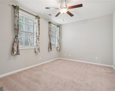 741 Topsail Lane - Photo Thumbnail 23