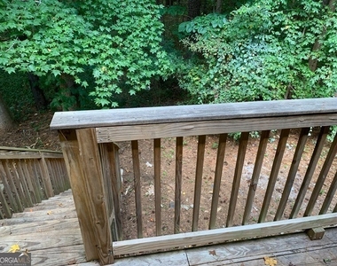 1608 Kirkland Rd - Photo Thumbnail 8