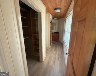 291 Farmer Lane - Photo Thumbnail 5