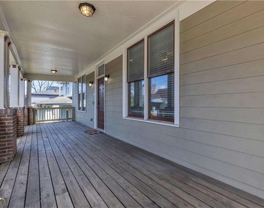 94 Lucy Street Se - Photo Thumbnail 13