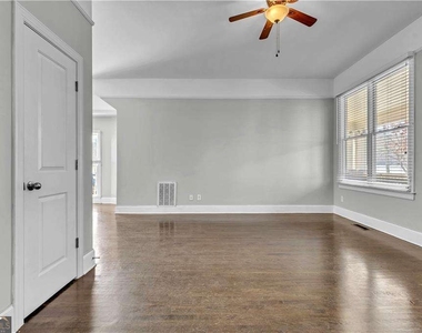 94 Lucy Street Se - Photo Thumbnail 14