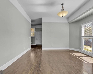 94 Lucy Street Se - Photo Thumbnail 17