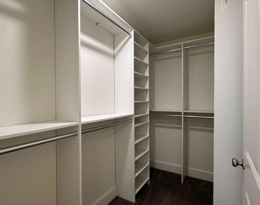 263 Auburn Valley Way - Photo Thumbnail 19