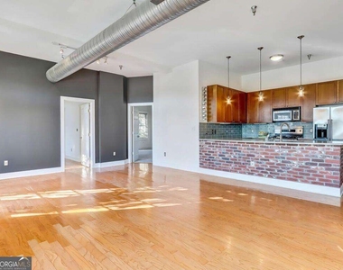 1158 Ponce De Leon Avenue Ne - Photo Thumbnail 7