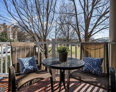 691 Bonaventure Avenue Ne - Photo Thumbnail 21