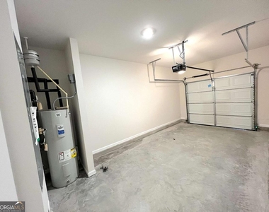4113 Oakwood Ter Court - Photo Thumbnail 4