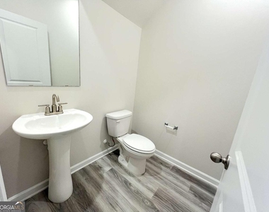 4113 Oakwood Ter Court - Photo Thumbnail 5