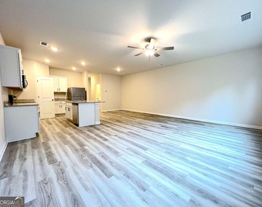 4113 Oakwood Ter Court - Photo Thumbnail 10