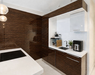 111 Fulton Street - Photo Thumbnail 2