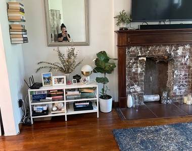 638 Warren Street - Photo Thumbnail 8