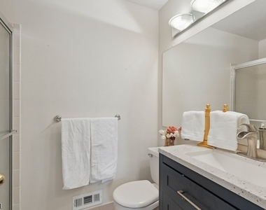 79 Chelsea Ct - Photo Thumbnail 16