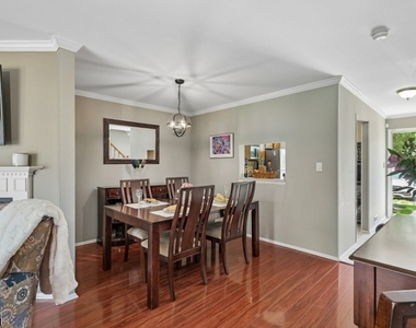 79 Chelsea Ct - Photo Thumbnail 9