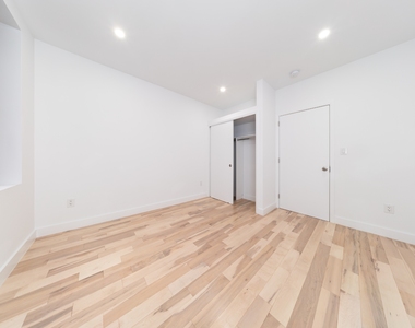 703 9th Avenue - Photo Thumbnail 5