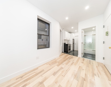 703 9th Avenue - Photo Thumbnail 10