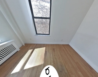 400 East 91st Street - Photo Thumbnail 4