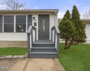 28 Brandies Road - Photo Thumbnail 3