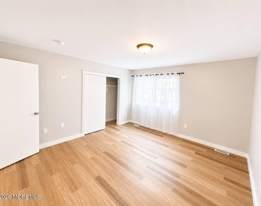 1144 Sawmill Road - Photo Thumbnail 12