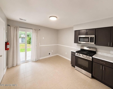 1144 Sawmill Road - Photo Thumbnail 6