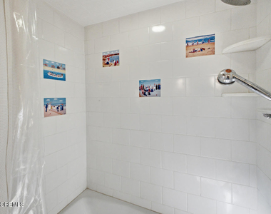 145 Osborne Avenue - Photo Thumbnail 14
