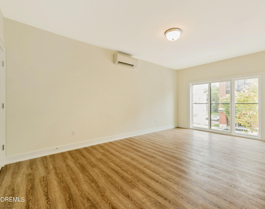 700 Bangs Avenue - Photo Thumbnail 3