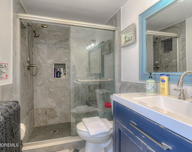 59 Kingsley Place - Photo Thumbnail 18