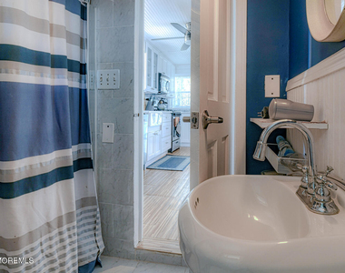 59 Kingsley Place - Photo Thumbnail 15