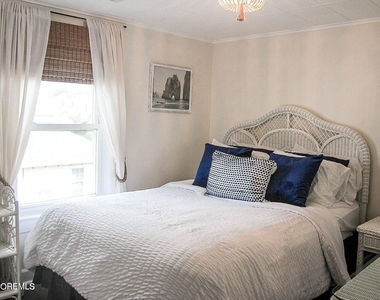 100 Columbia Avenue - Photo Thumbnail 16