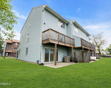 190 Spruce Street - Photo Thumbnail 35