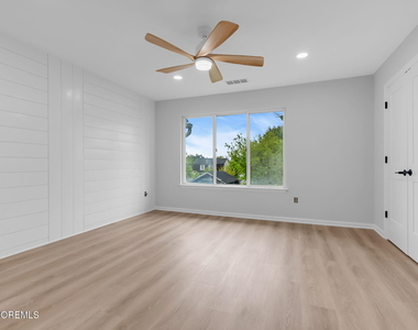 190 Spruce Street - Photo Thumbnail 19