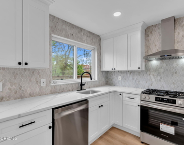 190 Spruce Street - Photo Thumbnail 14