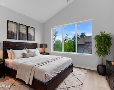 190 Spruce Street - Photo Thumbnail 25