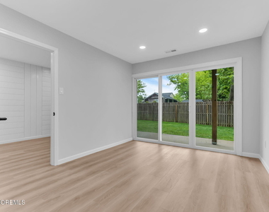190 Spruce Street - Photo Thumbnail 32