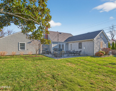 303 Bell Place - Photo Thumbnail 28