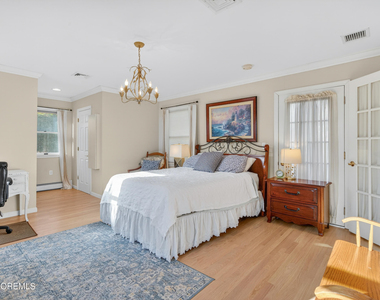 303 Bell Place - Photo Thumbnail 16