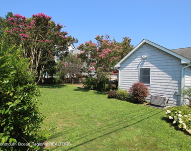 303 Bell Place - Photo Thumbnail 32