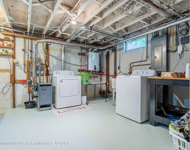 303 Bell Place - Photo Thumbnail 27