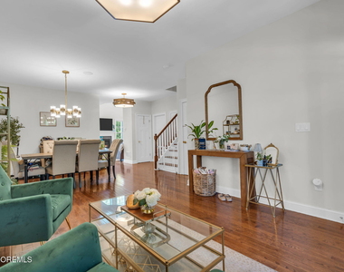 57 Mccormick Avenue S - Photo Thumbnail 6