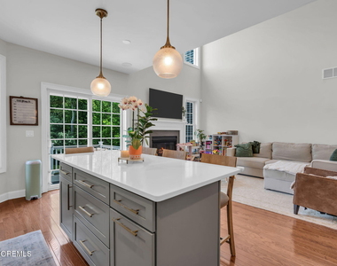 57 Mccormick Avenue S - Photo Thumbnail 14