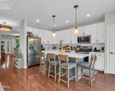 57 Mccormick Avenue S - Photo Thumbnail 11
