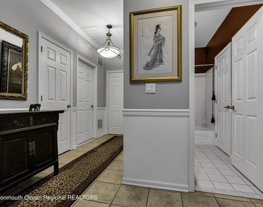 536 St Andrews Place - Photo Thumbnail 4