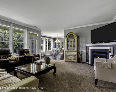 536 St Andrews Place - Photo Thumbnail 5
