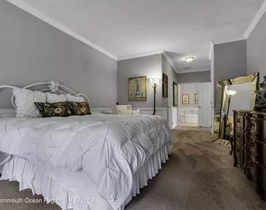 536 St Andrews Place - Photo Thumbnail 14