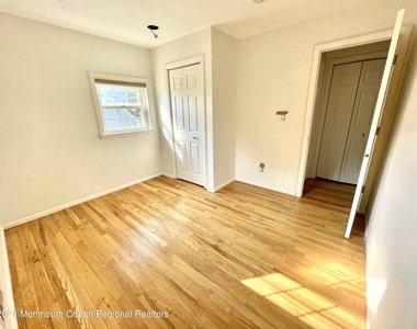 12 Branch Road - Photo Thumbnail 10