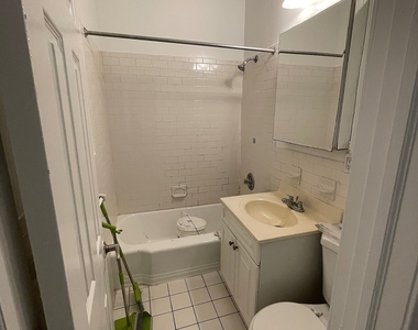 2 Avenue - Photo Thumbnail 3