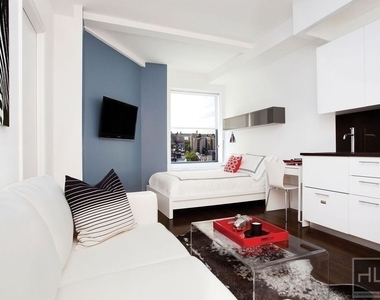 West 91st Street - Photo Thumbnail 2