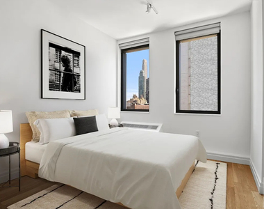 West 54th Street - Photo Thumbnail 2
