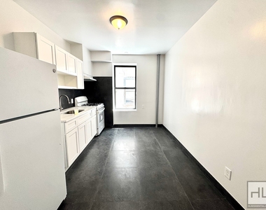 85 Street - Photo Thumbnail 6