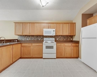9909 Coolidge Drive - Photo Thumbnail 11